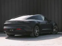 Usado Porsche Taycan Performance Package 11 kW (15 CV) 2021 Negro Berlina