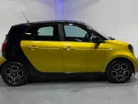 Used Smart ForFour Premium 71 HP (52 kW) 2015 Yellow Hatchback