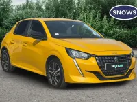 Used Peugeot 208 Active+ 75 HP (55 kW) 2023 Yellow Hatchback