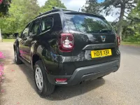 Begagnad Dacia Duster Essentiel 114 HK (83 kW) 2019 Svart SUV