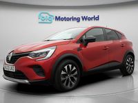 Used Renault Captur Evolution 143 HP (105 kW) 2023 Red SUV