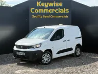 Used Peugeot Partner Premium 2021 White MPV