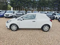 Used Vauxhall Corsa S 95 HP (69 kW) 2018 White Hatchback