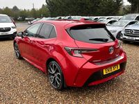 Used Toyota Corolla 122 HP (89 kW) 2019 Red Hatchback