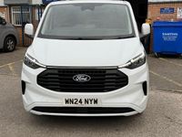 Begagnad Ford Transit Custom Limited 2024 Vit Van