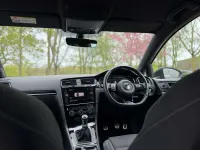 Second-hand VW Golf VII R 310 CP (228 kW) 2018 Alb Hatchback
