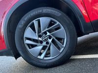 Used Nissan Qashqai Acenta Premium 158 HP (116 kW) 2022 Red SUV