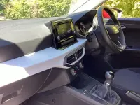 Usado Seat Ibiza SE 2022 Rojo Utilitario