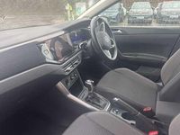 Used VW Polo Life 95 HP (69 kW) 2024 Silver Hatchback