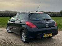 Usado Peugeot 308 92 HP (67 kW) 2011 Cinzento Citadino