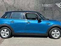 Used Mini Cooper Classic 136 HP (100 kW) 2022 Blue Hatchback
