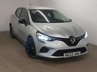Begagnad Renault Clio V Evolution 90 HK (66 kW) 2023 Silver Halvkombi