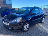 Begagnad Ford Fiesta Style 2007 Svart Halvkombi