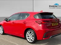 Used Lexus CT200h 134 HP (98 kW) 2020 Red Hatchback