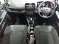 Used Renault Clio Play 75 HP (55 kW) 2017 White Hatchback