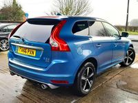 Used Volvo XC60 R-Design 190 HP (139 kW) 2017 Blue SUV