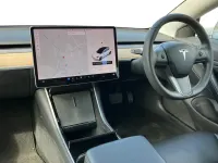 Used Tesla Model 3 Long Range AWD 77 kW (106 HP) 2019 White Sedan