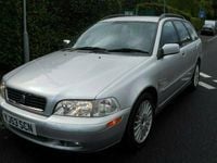 Used Volvo V40 115 HP (84 kW) 2004 Estate