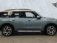 Used Mini Countryman 168 HP (123 kW) 2025 Green SUV