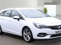Used Vauxhall Astra SRi 145 HP (106 kW) 2020 White Estate