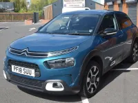 Used Citroën C4 Cactus Flair 129 HP (94 kW) 2018 Blue Hatchback