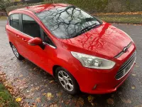 Used Ford B-MAX Zetec 90 HP (66 kW) 2014 Red MPV