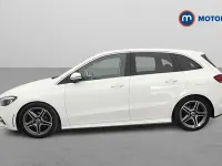 Used Mercedes B200 Executive 150 HP (110 kW) 2024 White Hatchback