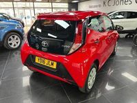 Used Toyota Aygo 68 HP (50 kW) 2016 Red Hatchback