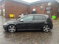 Second-hand VW Golf VIII R 2025 Negru Hatchback