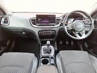 Used Kia XCeed 118 HP (86 kW) 2022 Orange SUV