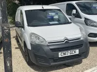 Used Citroën Berlingo 75 HP (55 kW) 2017 White MPV