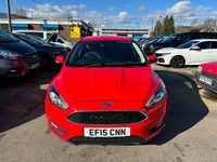 Used Ford Focus Zetec 115 HP (84 kW) 2015 Red Hatchback