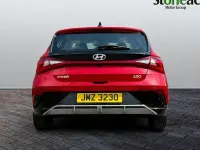 Used Hyundai i20 Advanced 101 HP (74 kW) 2024 Red Hatchback
