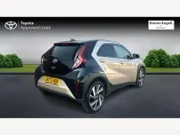 Used Toyota Aygo X 72 HP (52 kW) 2023 Beige SUV