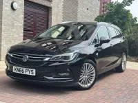 Usado Vauxhall Astra Elite 150 CV (110 kW) 2016 Negro Familiar