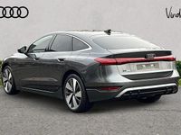 Usado Audi A6 e-tron S-Line 206 kW (281 HP) 2026 Cinzento Citadino