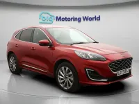 Begagnad Ford Kuga Vignale 224 HK (164 kW) 2023 Röd SUV