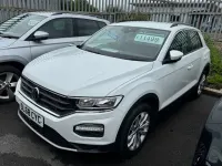 Used VW T-Roc SE 115 HP (84 kW) 2018 White SUV