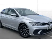 Begagnad VW Polo Life 95 HK (69 kW) 2023 Silver Halvkombi