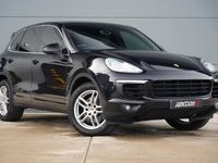 Usado Porsche Cayenne 262 HP (192 kW) 2016 Preto SUV