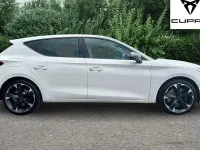 Used Cupra Leon VZ1 310 HP (228 kW) 2023 White Hatchback