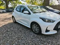 Used Toyota Yaris Hybrid 2022 White Hatchback