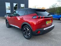 Używany Peugeot e-2008 GT 98 kW (134 KM) 2021 Czerwony SUV