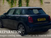 Używany Mini Cooper Exclusive 134 KM (98 kW) 2023 Czarny Hatchback