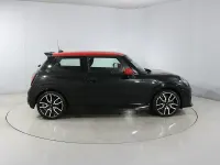 Used Mini Cooper Hatch 154 HP (113 kW) 2024 Black Hatchback