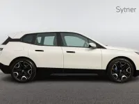 Usado BMW iX M Sport 236 kW (322 HP) 2022 Branco SUV