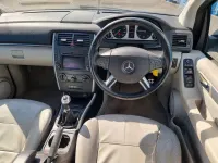 Usado Mercedes B200 2010 Preto Monovolume