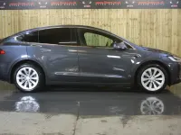 Używany Tesla Model X 102 kW (139 KM) 2019 Szary SUV