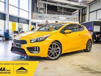 Used Kia ProCeed 201 HP (147 kW) 2015 Yellow Hatchback