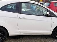 Used Ford Ka Zetec 69 HP (50 kW) 2016 White Hatchback